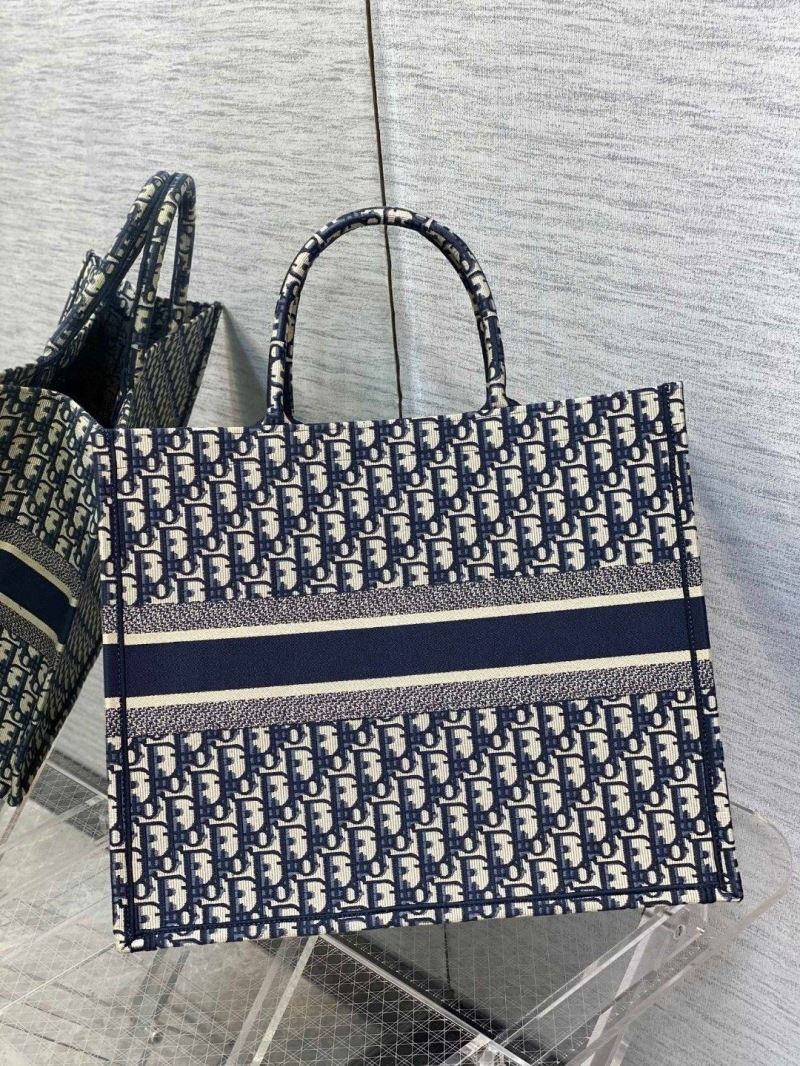 Christian Dior Shopping Bags